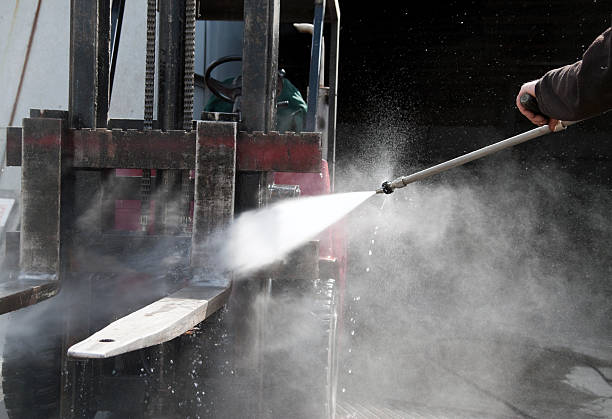 Best Gas Station Cleaning  in Parkville, MO
